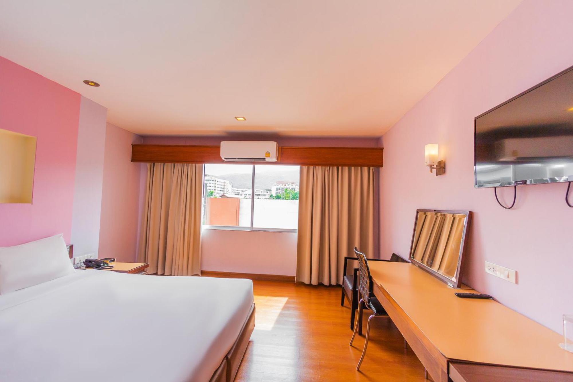 Mayflower Grande Chiang Mai — Foto’s 3